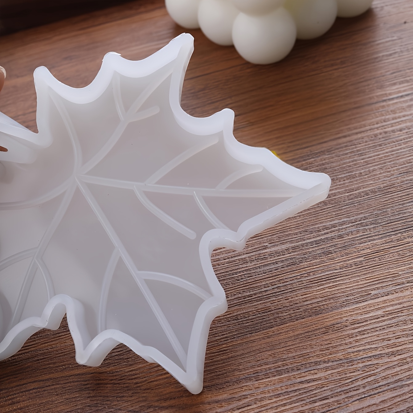 1PC Maple Leaf shaped Silicone - огляд і ціна Soap Making Items