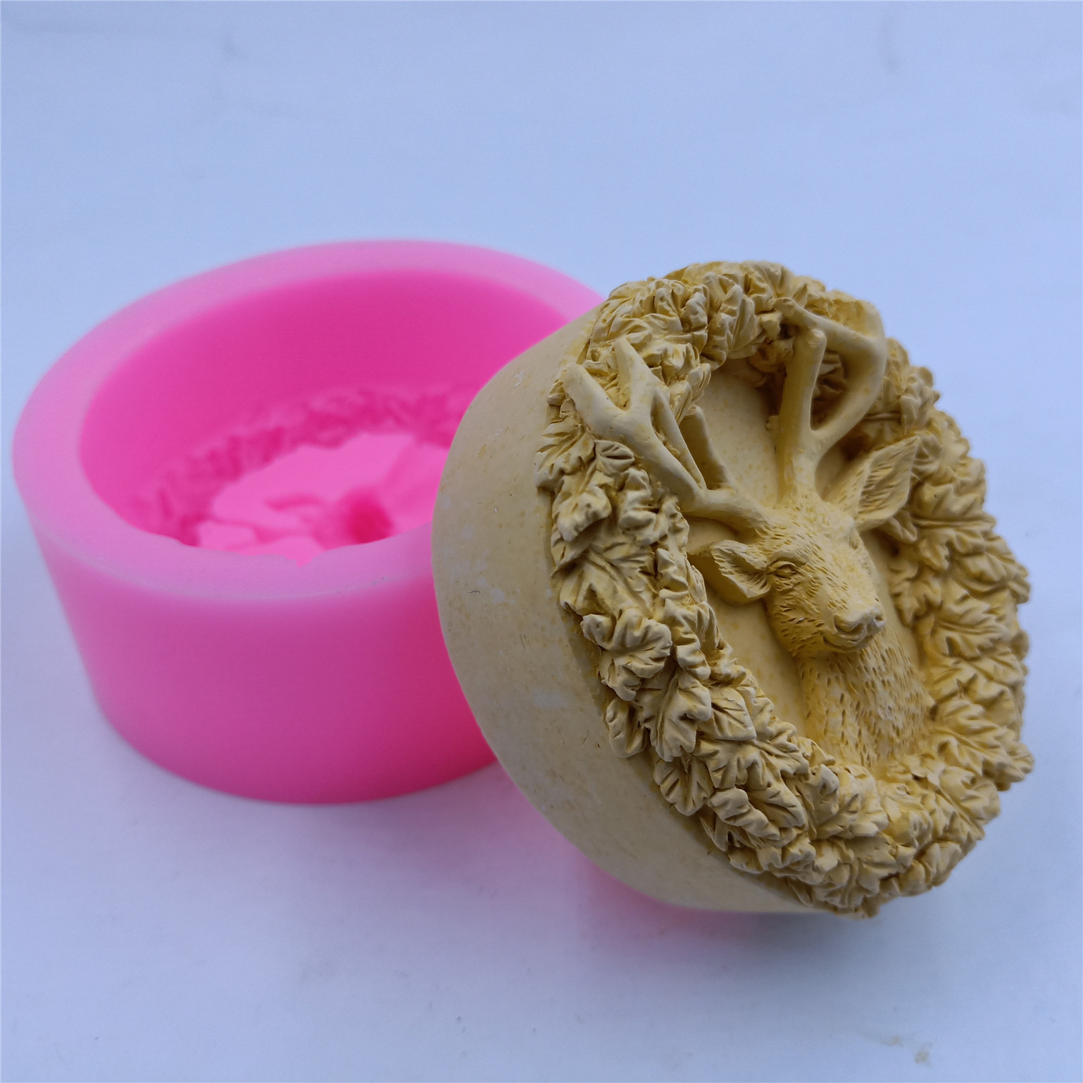 Deer Design Soap Silicone Mold - огляд і ціна Soap Making Items